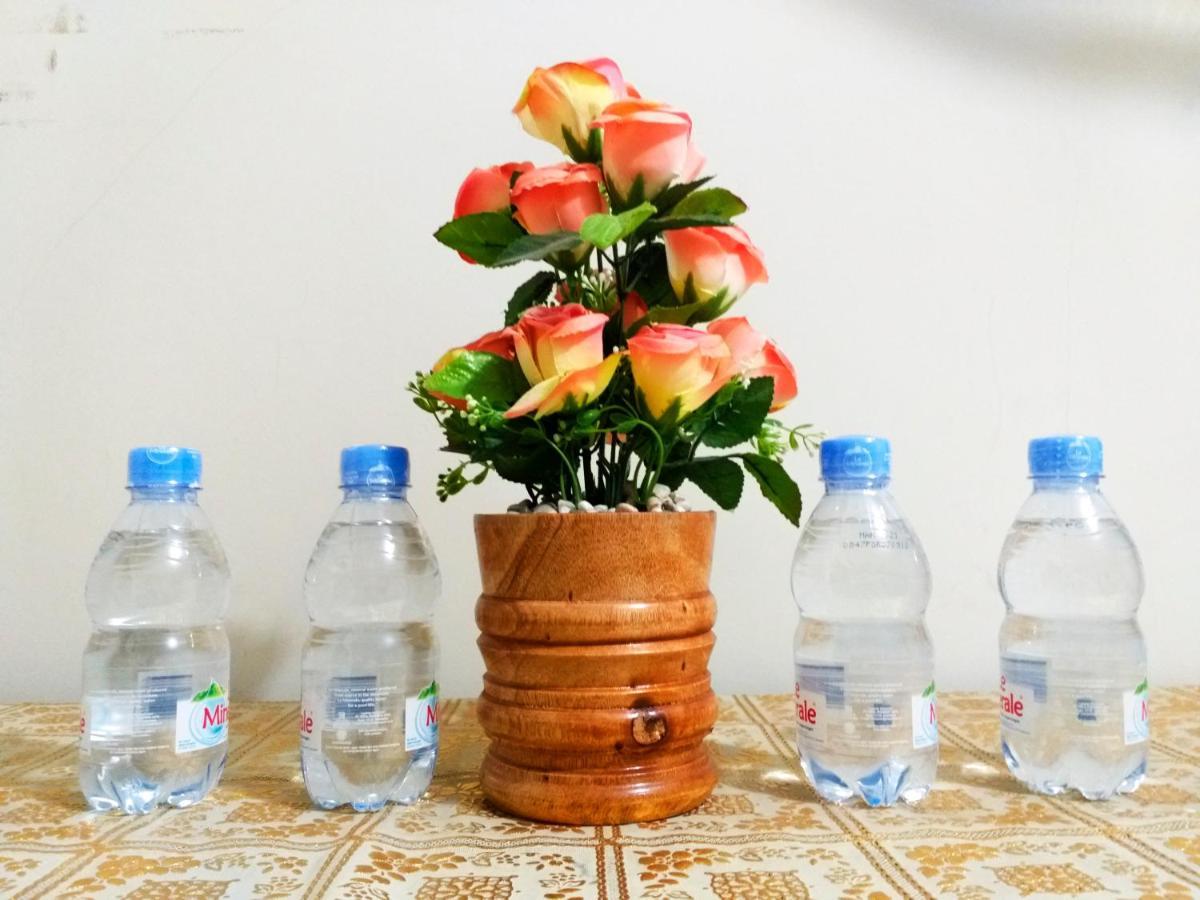 Ngampilan Backpacker Hostel Джок'якарта Екстер'єр фото